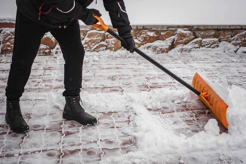 Winterdienst für sichere Wege